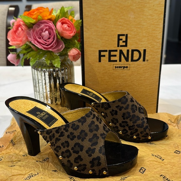 New & Authentic Fendi clogs with box - Picture 1 of 11